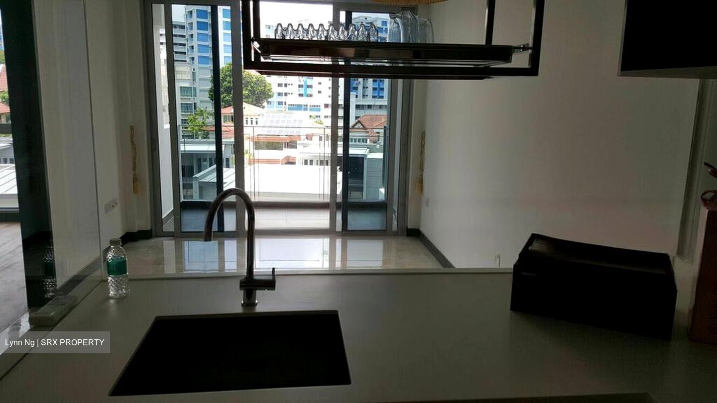 euHabitat (D14), Condominium #458926141
